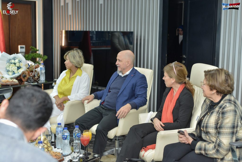 His Excellency Gonzalo Urriolabeitia, the Argentinian Ambassador, for his first visit to Elesely Group